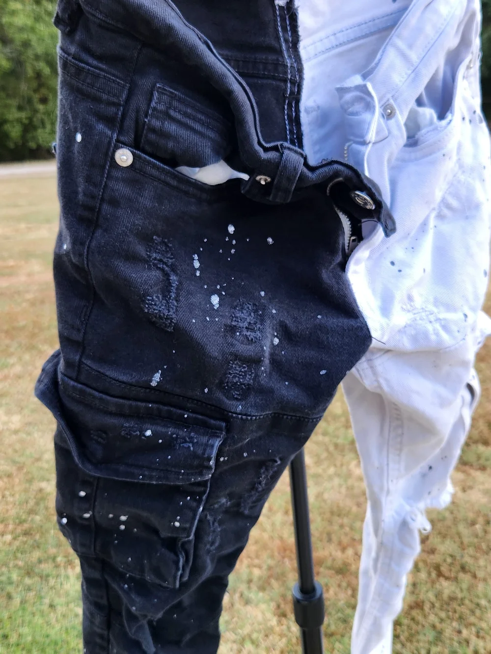 Evolution In Design Boys Split Color Paint Splatter Distressed Cargo Jeans Sz 12